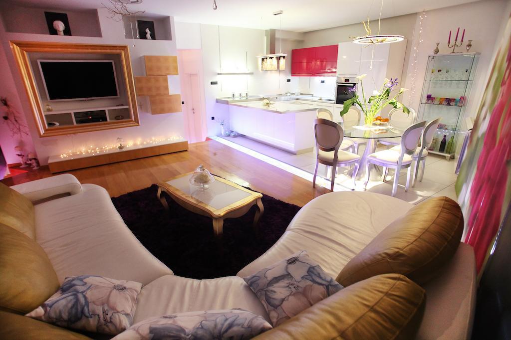 Domus Apartments Трогир Стая снимка